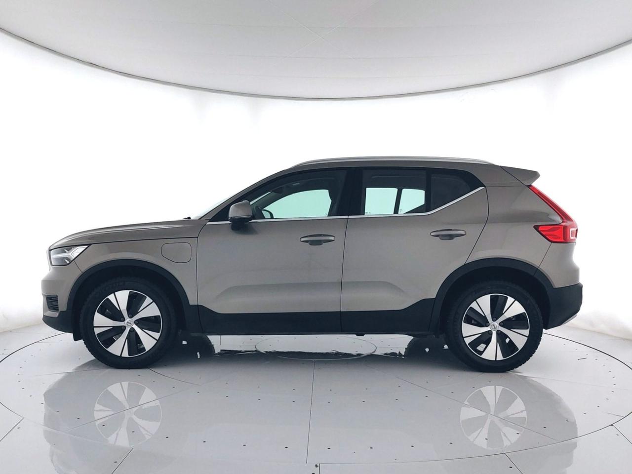 VOLVO XC40 1.5 t4 phev Inscription Expression auto APP CONNECT+LED