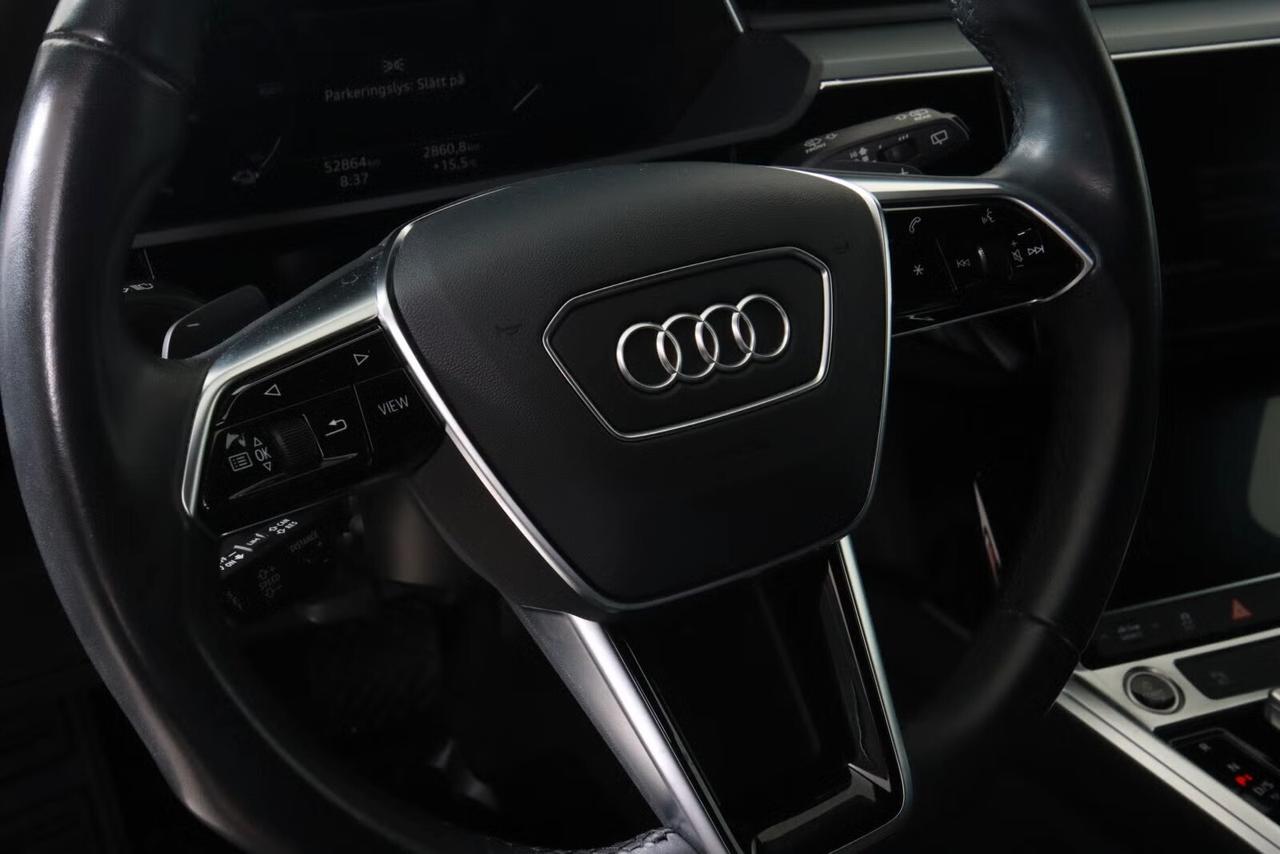 Audi e-tron S line Black Edition