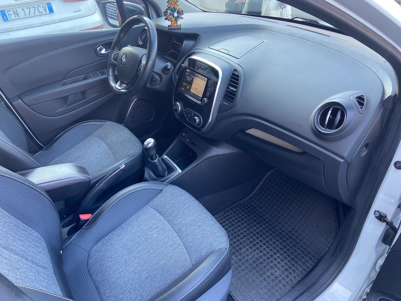 Renault Captur Sport Edition 2 0.9 ENERGY TC #9205