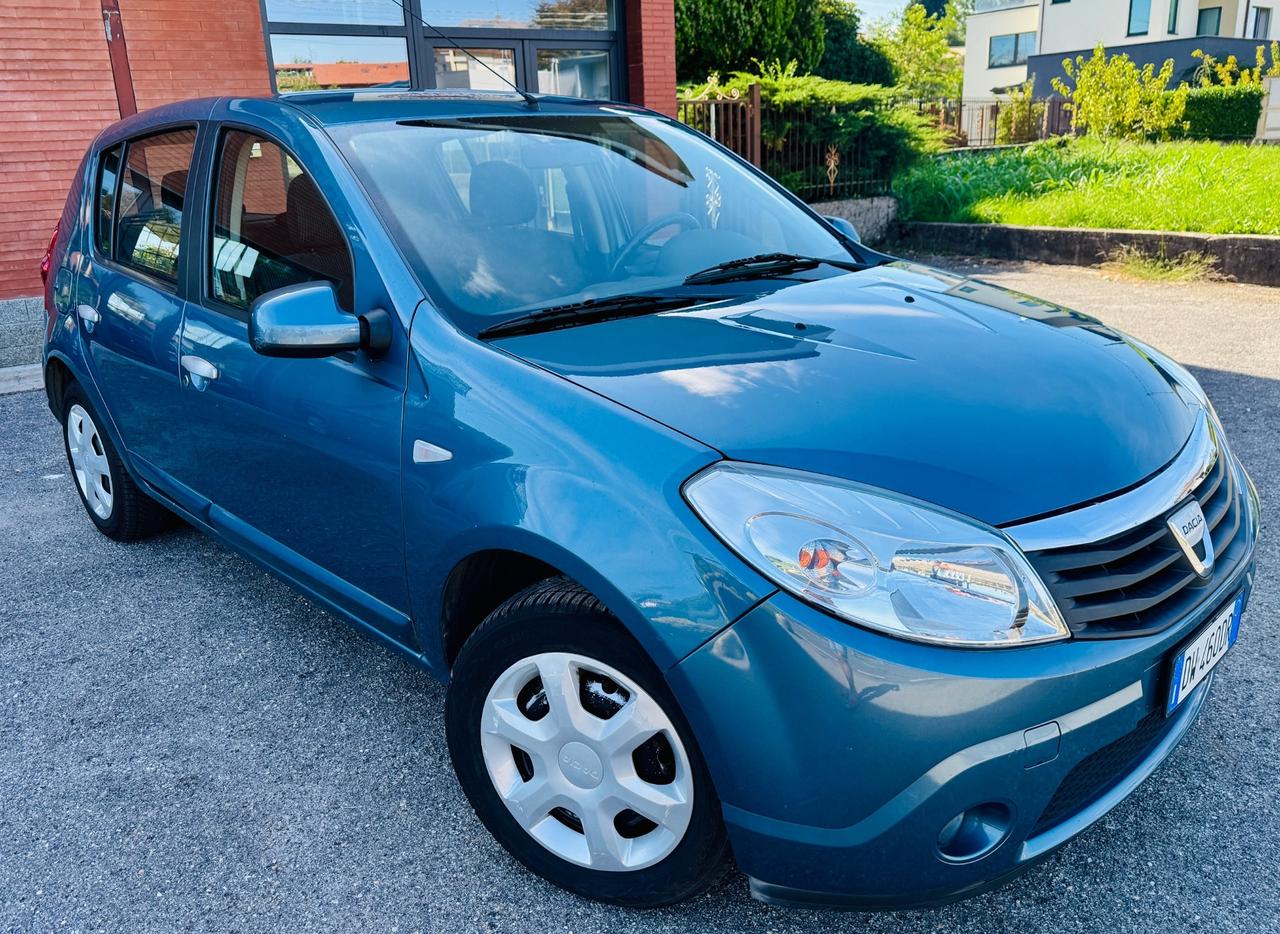 Dacia Sandero 1.4 8V GPL Lauréate