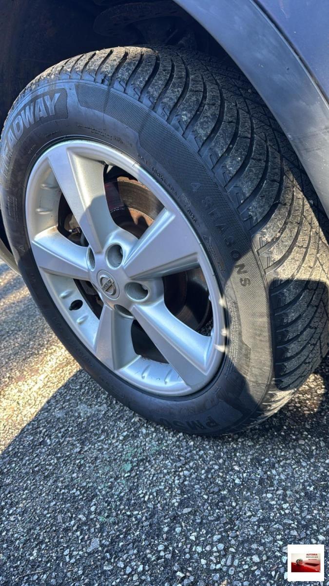 NISSAN - Qashqai+2 - 2.0 16V 4WD Tekna