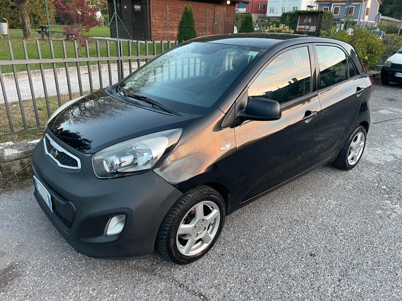 Kia Picanto 1.0 12V 5 porte Easy