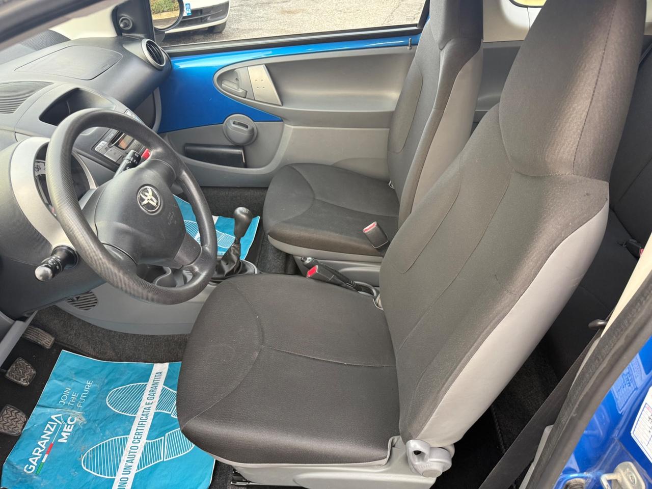 Toyota Aygo 1.0 12V VVT-i 3 porte Now Connect
