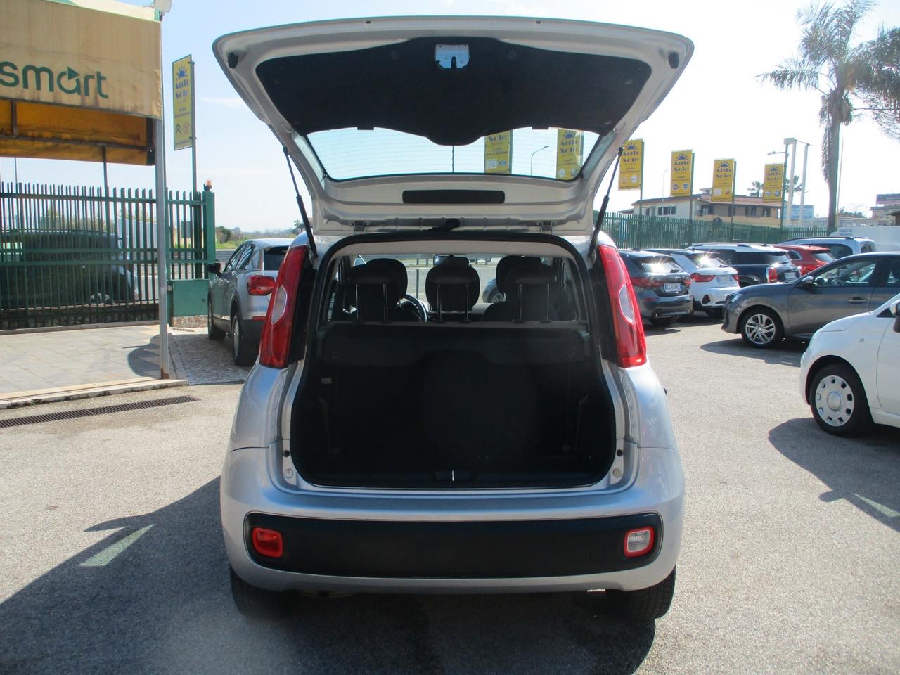 Fiat Panda 1.2 LOUNGE 69CV E6 +600.00 GPL NUOVO