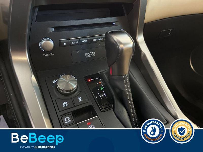 Lexus NX 300H 2.5 LUXURY 4WD CVT