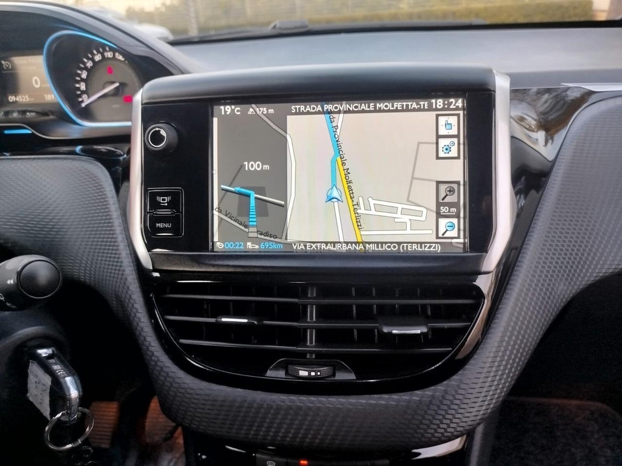 Peugeot 2008 1.6 e-HDi 115 CV Stop&Start Allure