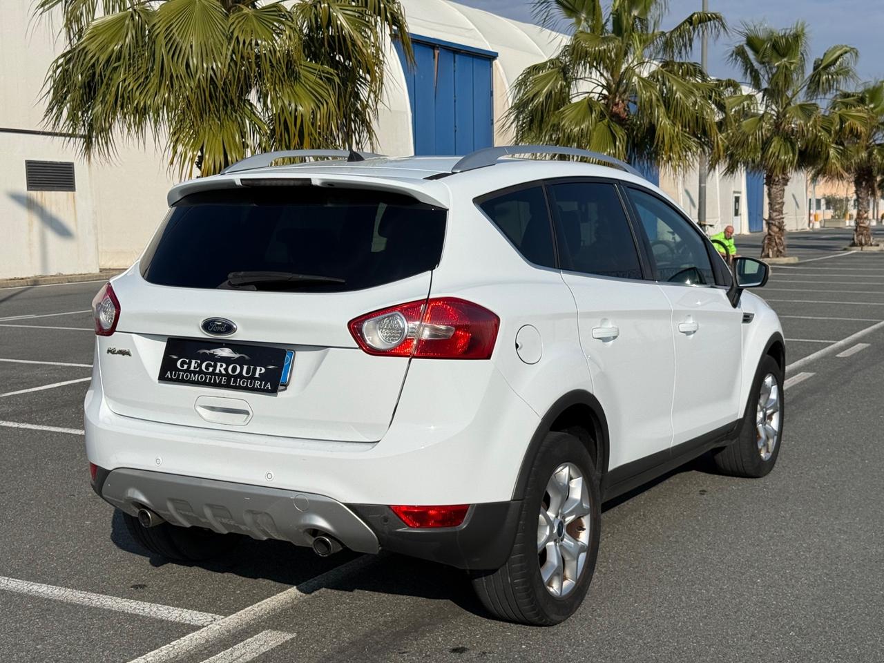 Ford Kuga 2.0 TDCi 140 CV 2WD Titanium DPF-FULL OPTIONAL