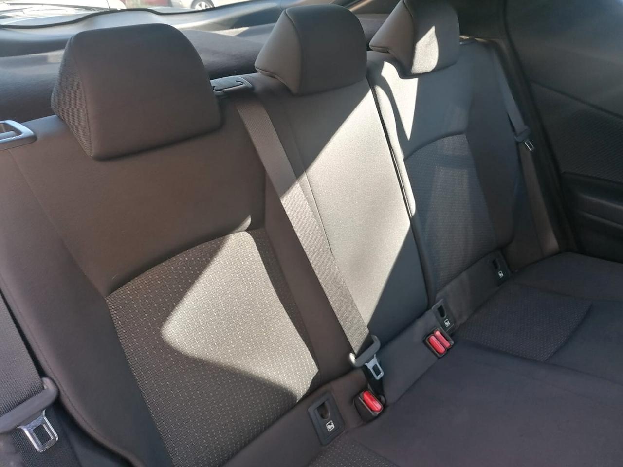 Toyota C-HR Hybrid Business NO OBBL. FINANZ.