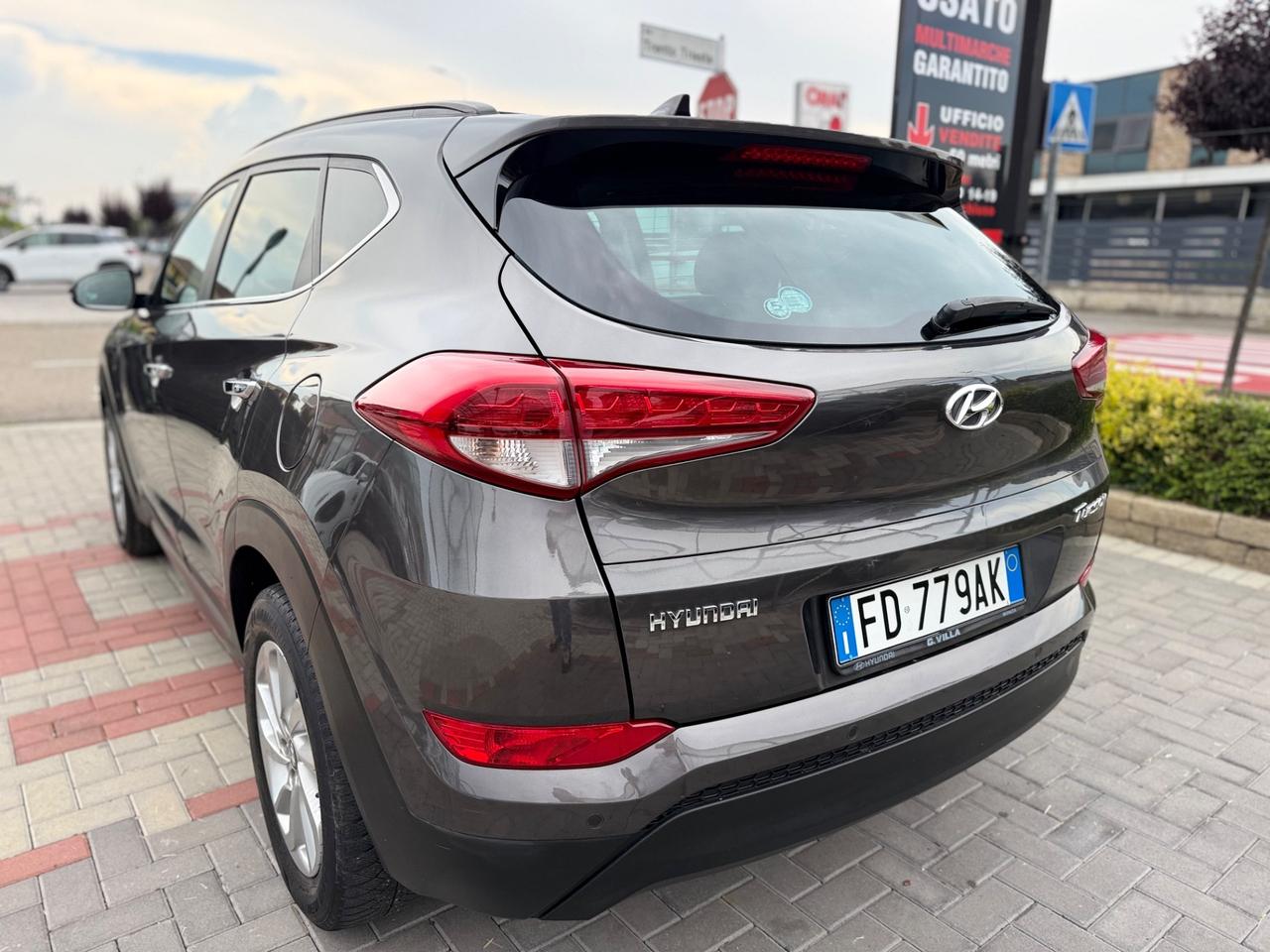 Hyundai Tucson 1.7 CRDi XPossible *TETTO APRIBILE*