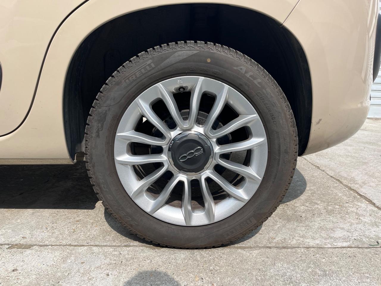 Fiat 500L 1.3 Multijet 95 CV Lounge CAMBIO AUTOMATICO