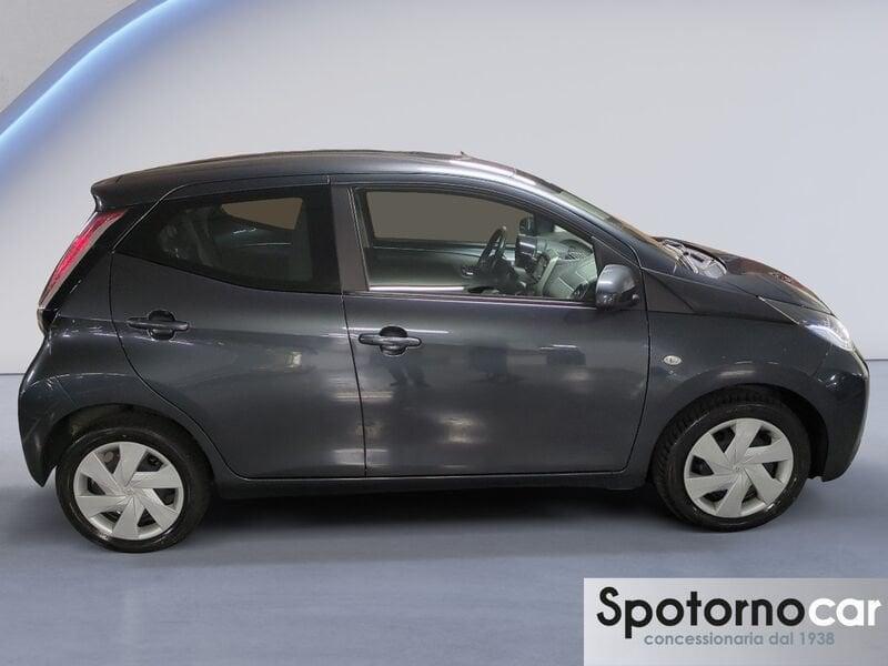 Toyota Aygo Aygo 1.0 VVT-i 69 CV 5 porte x-play TSS