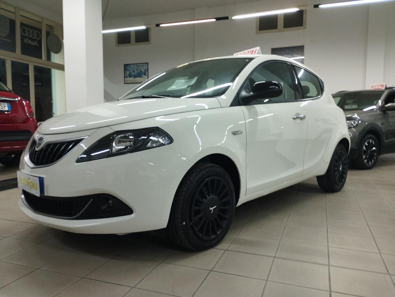 Lancia Ypsilon 1.0 FireFly 5 porte S&amp;amp;S Hybryd Gold