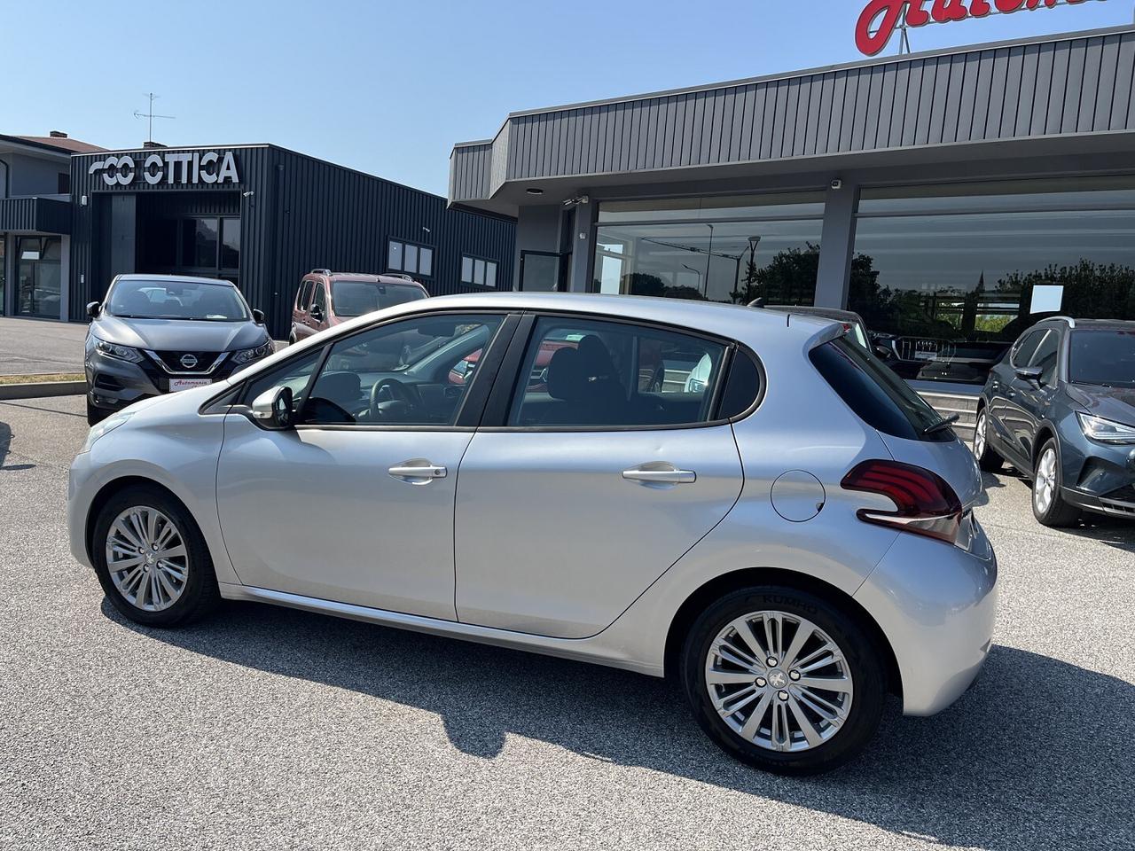 PEUGEOT 208 5P 1500HDI 75 CV