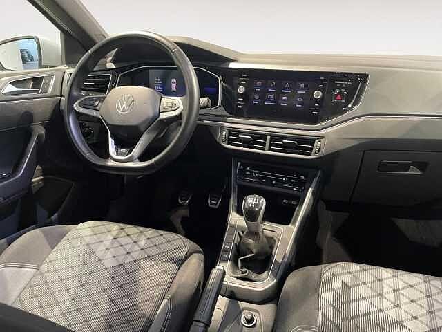 Volkswagen Polo 6ª serie 1.0TSI 95CV R-Line - NEOPATENTATI