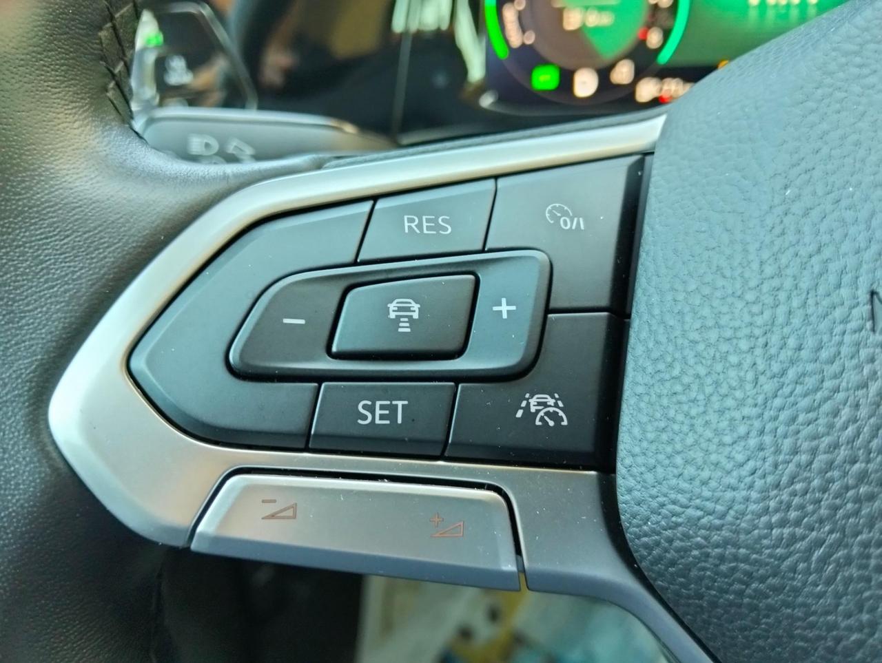 Volkswagen Golf 1.4 tsi ehybrid Style 204cv dsg