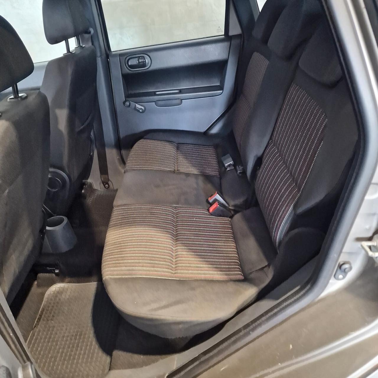 Mitsubishi Colt 1.3 16V 5p. Insport