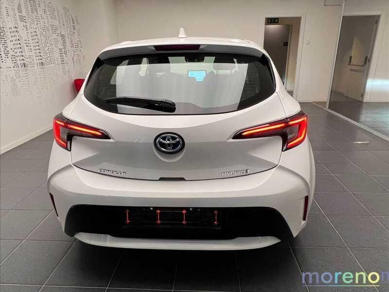 Toyota Corolla 1.8h Active