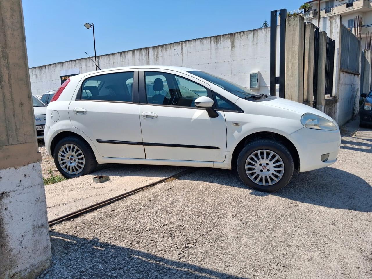 Fiat Grande Punto 1.4 5 porte Dynamic Natural Power