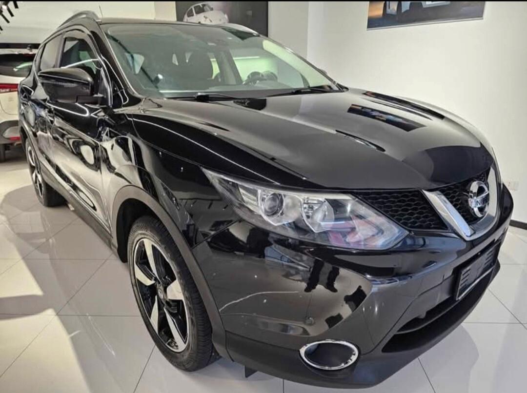 Nissan Qashqai 1.5 dCi N-Connecta