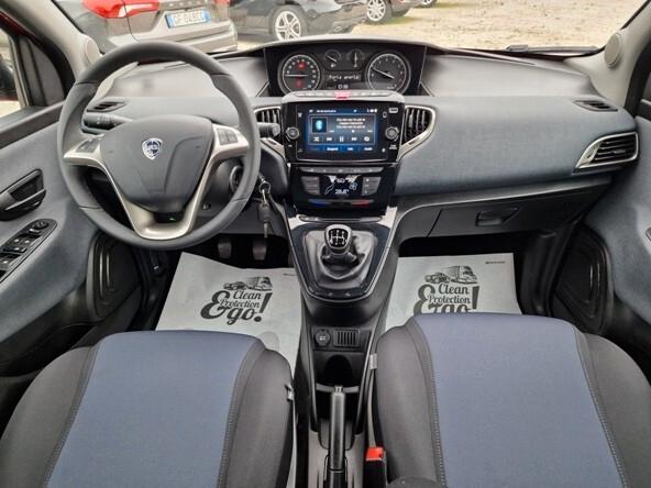 Lancia Ypsilon 1.2 69 CV 5 porte GPL EcoChic Gold