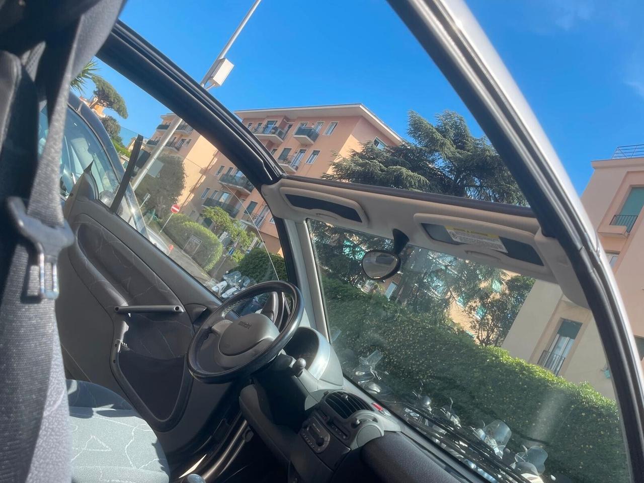 Smart ForTwo 700 coupé passion (45 kW)