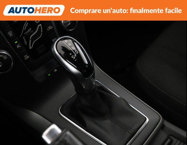 VOLVO V40 D3 Geartronic Kinetic