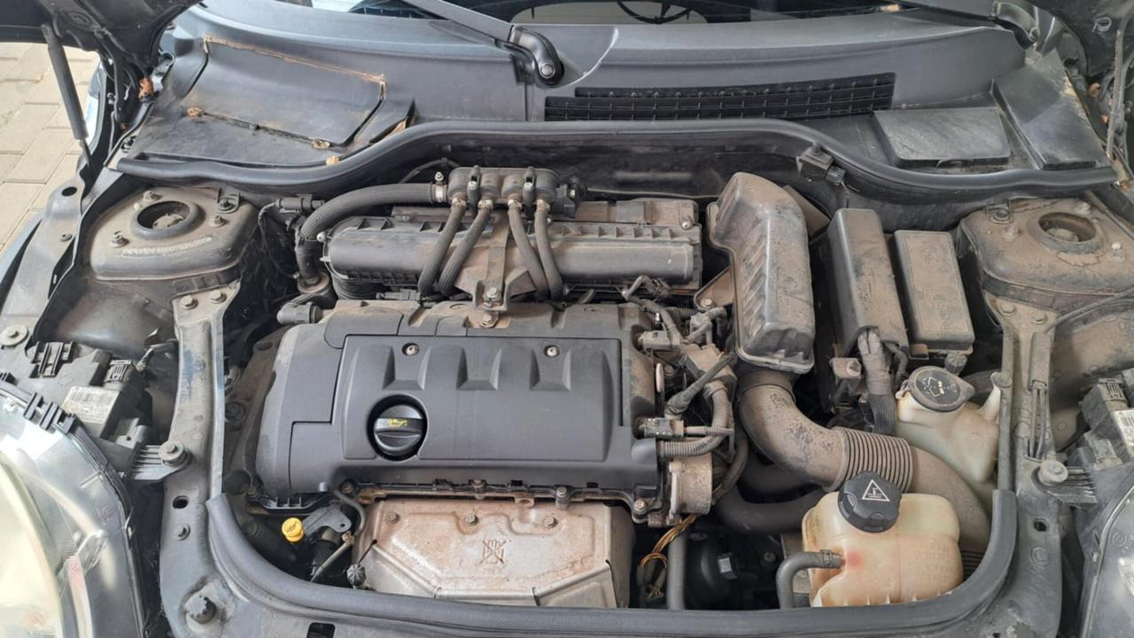 Mini Mini 1.6 16V One (55kW)