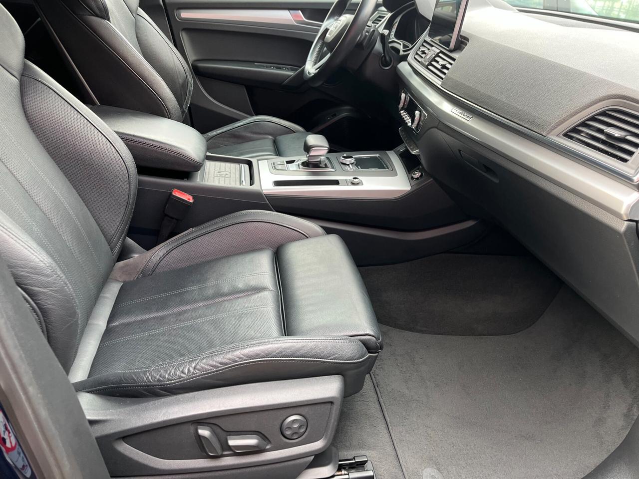 Audi Q5 50 3.0 tdi S line Quattro 286 cv