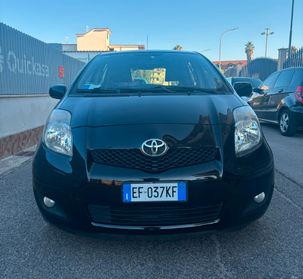 Toyota Yaris 1.0 5 porte Sol ANNO 2010