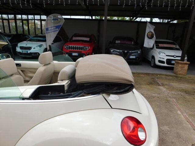 Volkswagen New Beetle 1.9 TDI 105CV Cabrio Lim. Red Edt.