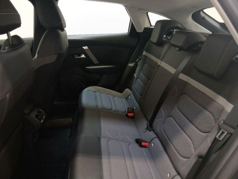 Citroën C4 1.2 puretech Plus s&s 130cv eat8