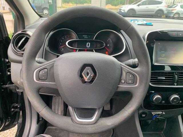 RENAULT Clio 1.2 75CV 5 porte Intens
