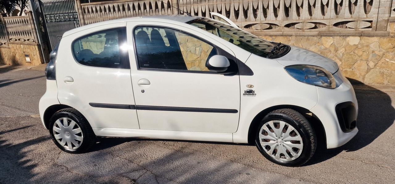 Citroen C1 1.0 3p. Van Attraction