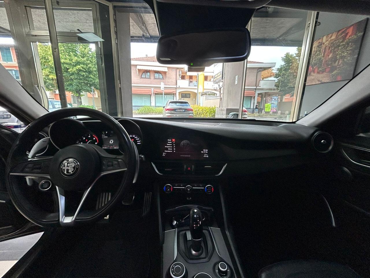 Alfa Romeo Giulia 2.2 Turbodiesel 210 CV AT8 AWD Q4 Veloce