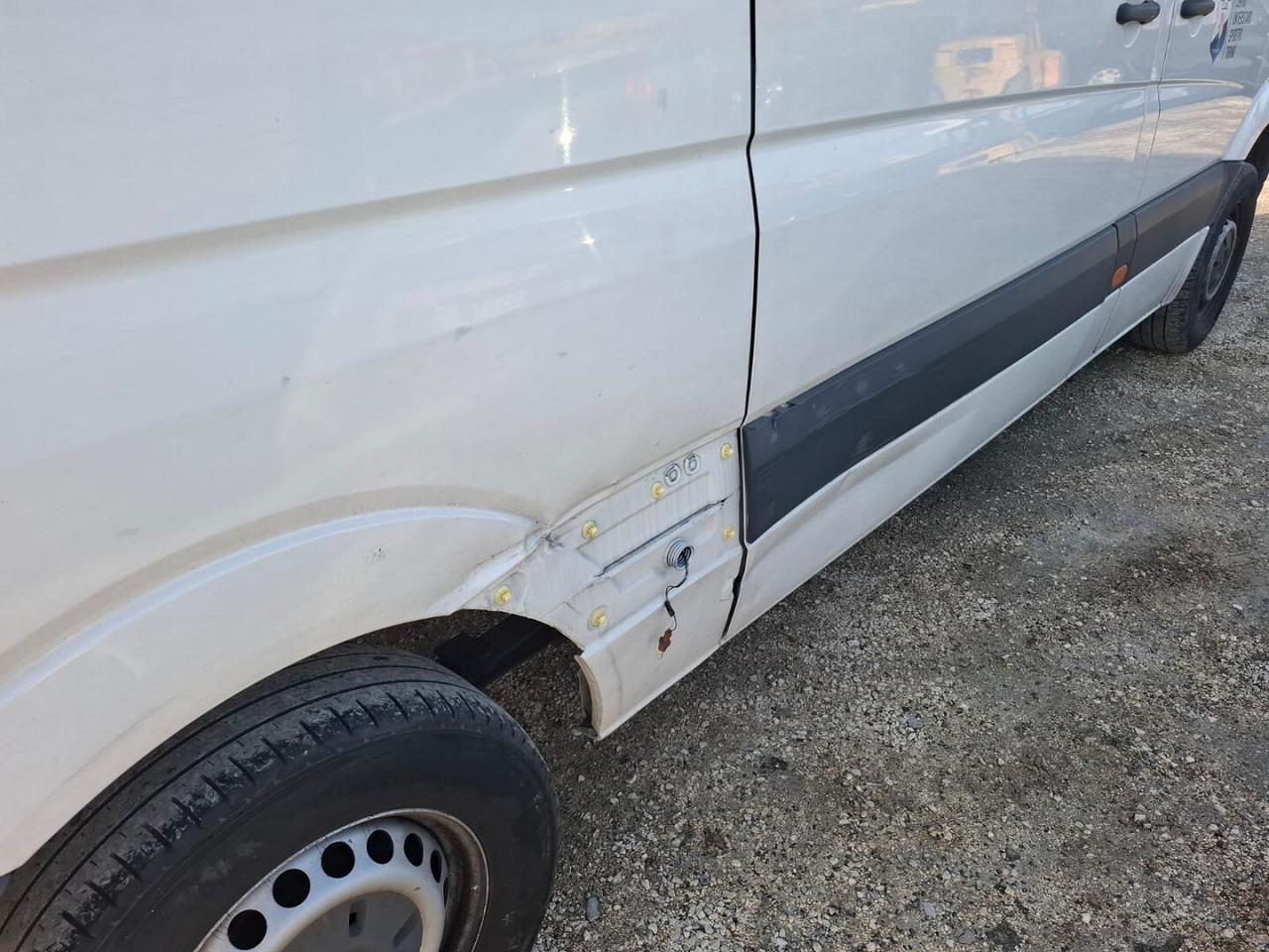 VW CRAFTER 2.0 SINISTRATO 9 POSTI MARCIANTE