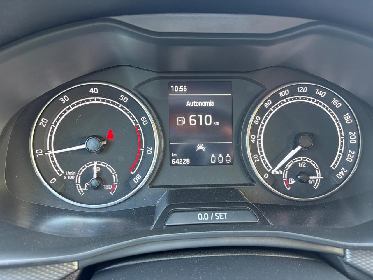 Skoda Kamiq 1.0 TSI Ambition FULL UNIPRO ITALIANA !
