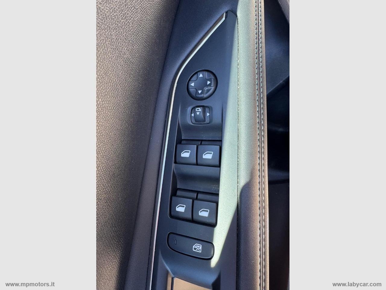 PEUGEOT 3008 ALLURE EAT8 1.5 HDi 130CV AUTOMATICA