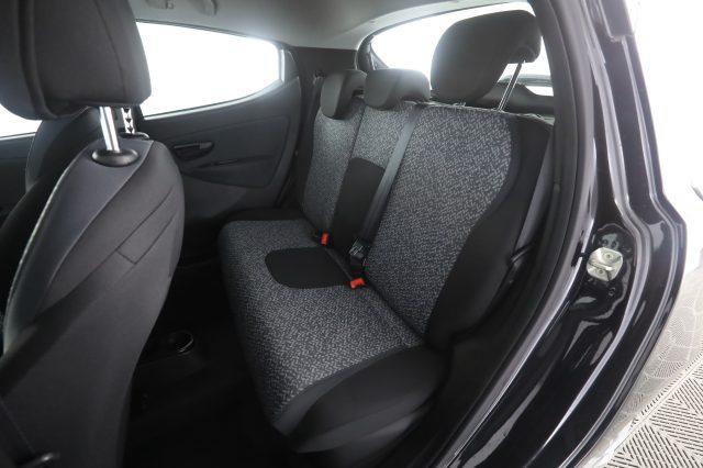 LANCIA Ypsilon Ypsilon 1.0 FireFly 70 CV Start&Stop Hybrid SILVER
