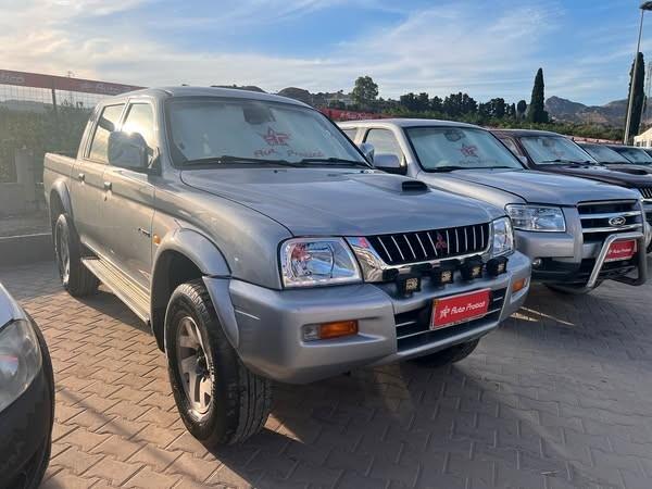 Mitsubishi L200 2.5 TDI 4WD Double Cab Pick-up GL