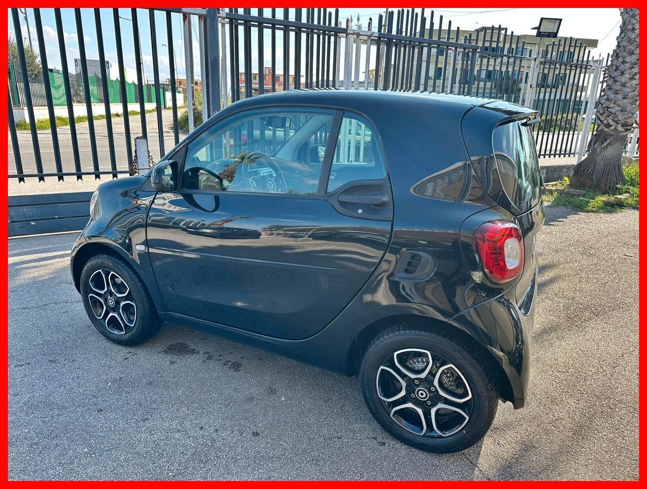 Smart ForTwo 70 1.0 Passion total black