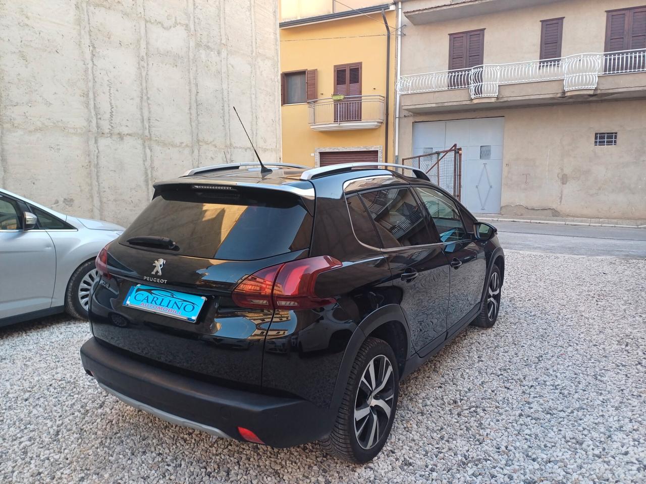 Peugeot 2008 BlueHDi 120 S&S Allure