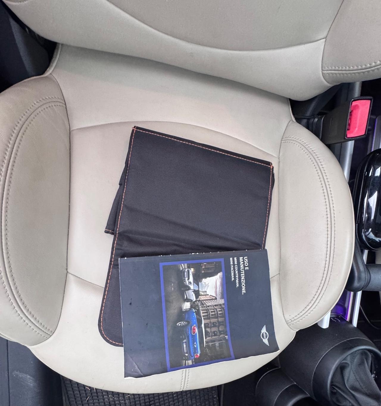 Mini Cooper Countryman benzina cambio automatico con doppio tetto !!!!