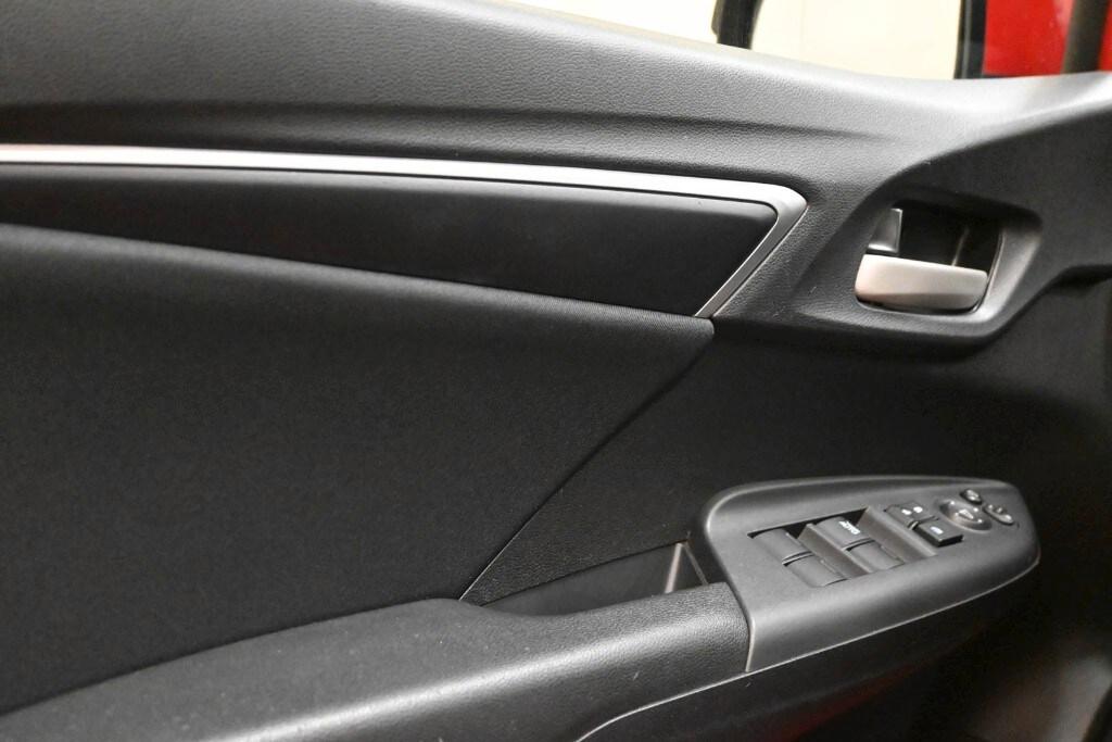 HONDA Jazz 3ª serie 15-20 Jazz 1.3 Comfort Con...