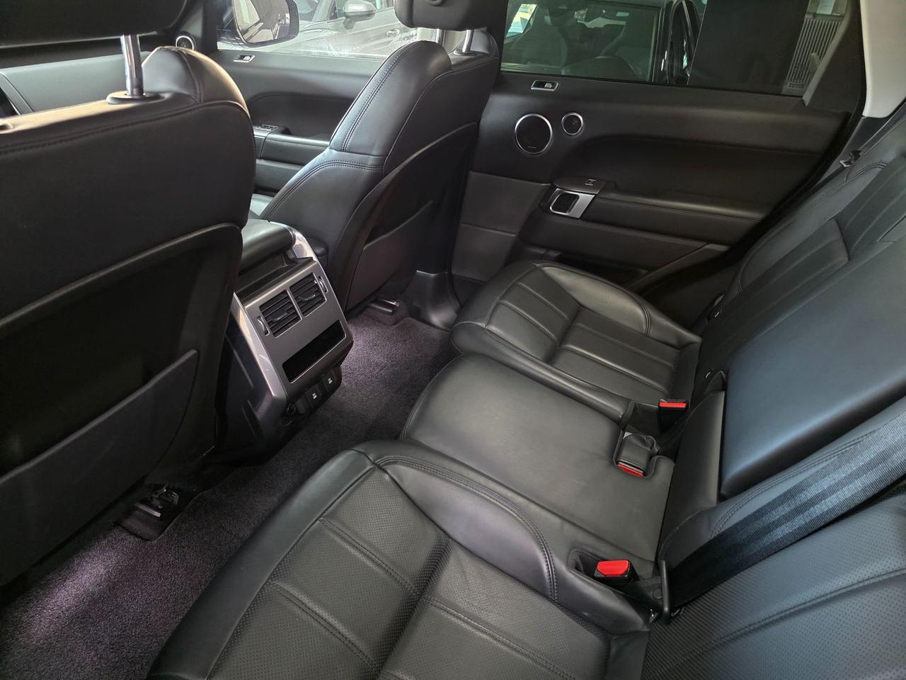Land Rover Range Rover Sport hse3.0sdv6 #6717