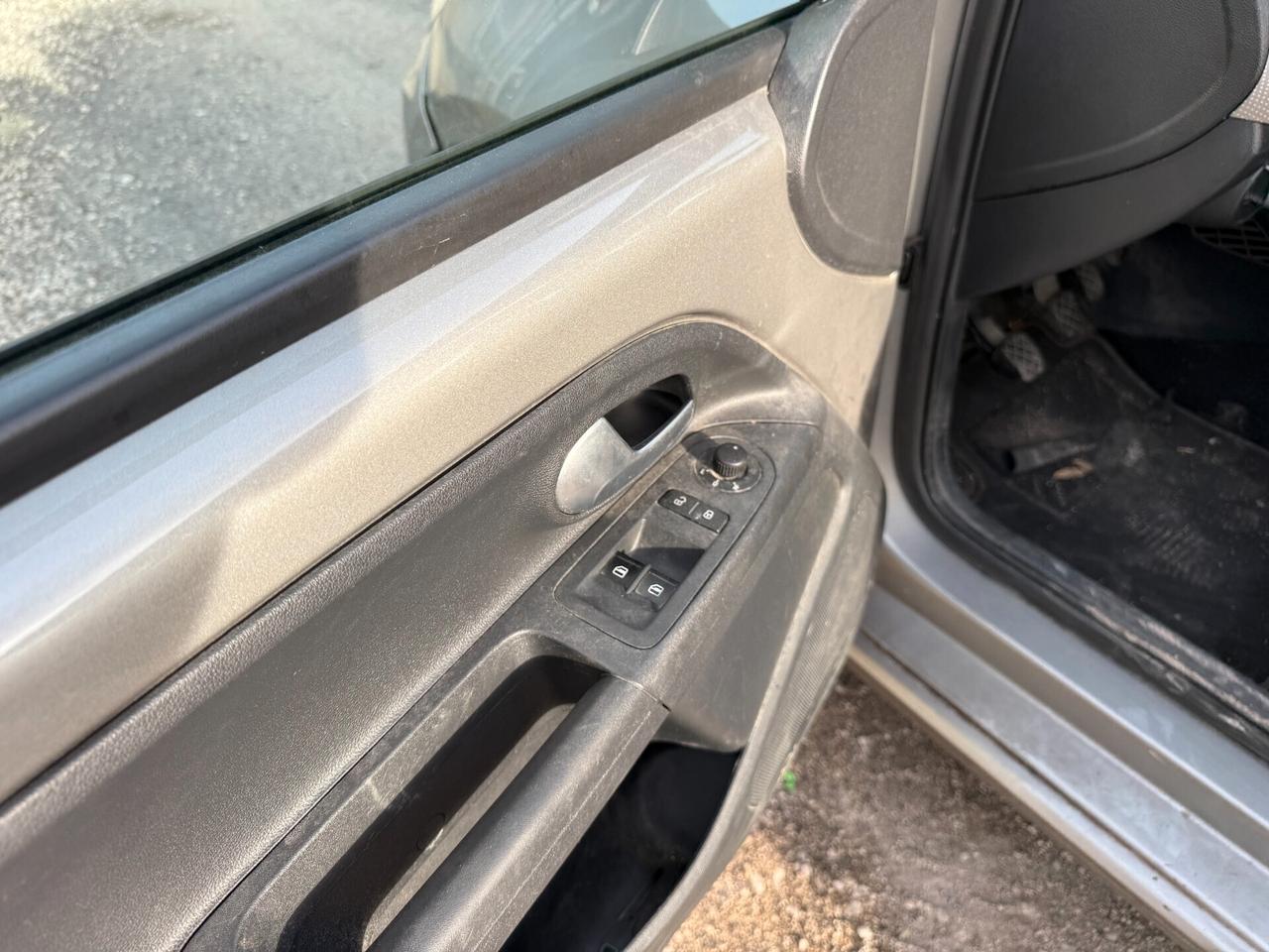 VOLKSWAGEN UP 2019 1.0 BENZ/METANO *AIRB OK *TETTO