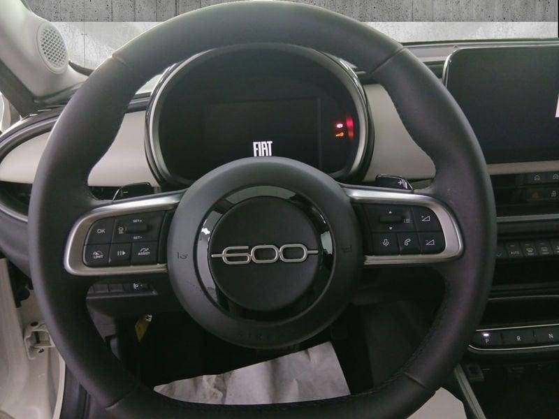 FIAT 600 1.2 hybrid La Prima 110cv auto
