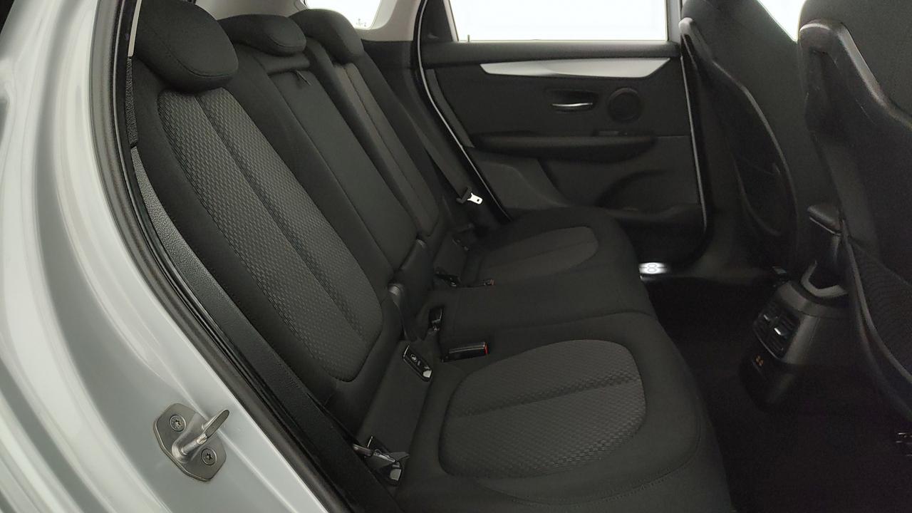 BMW 218i Active Tourer Advantag