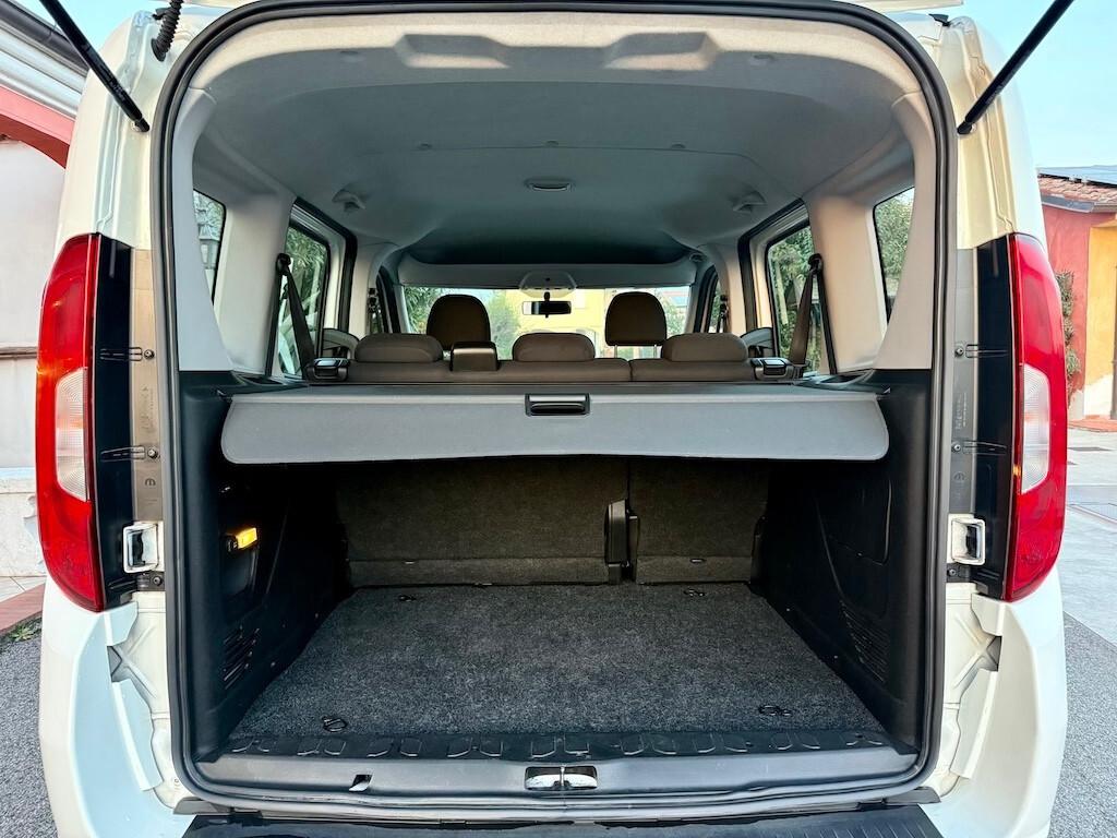 Fiat Doblò 1.4 T-Jet 16V Easy Autovettura 5 posti