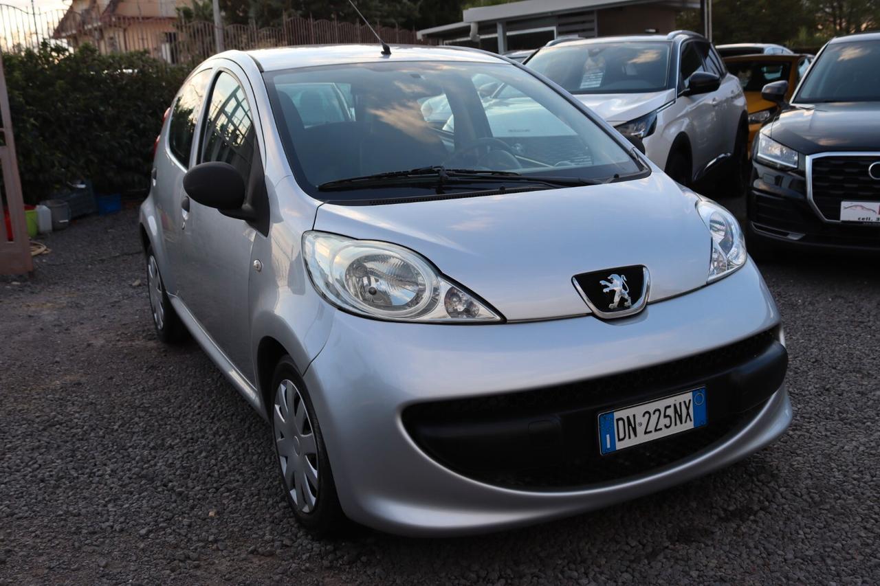Peugeot 107 1.0 68CV 5p. Urban Move