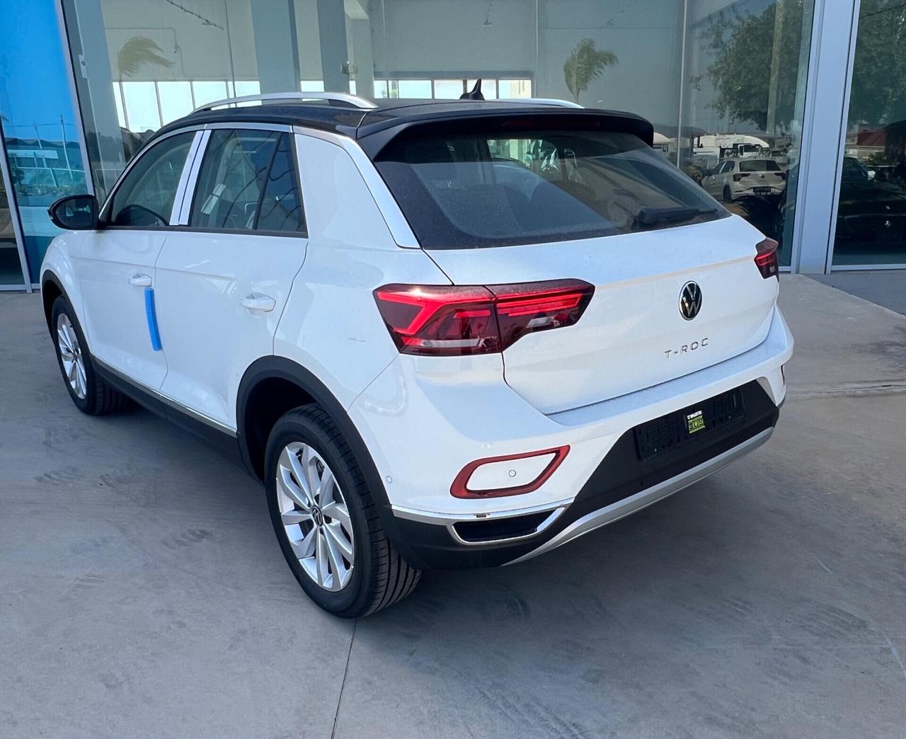 Volkswagen T-Roc 1.0 TSI Style possibilità noleggio no scoring